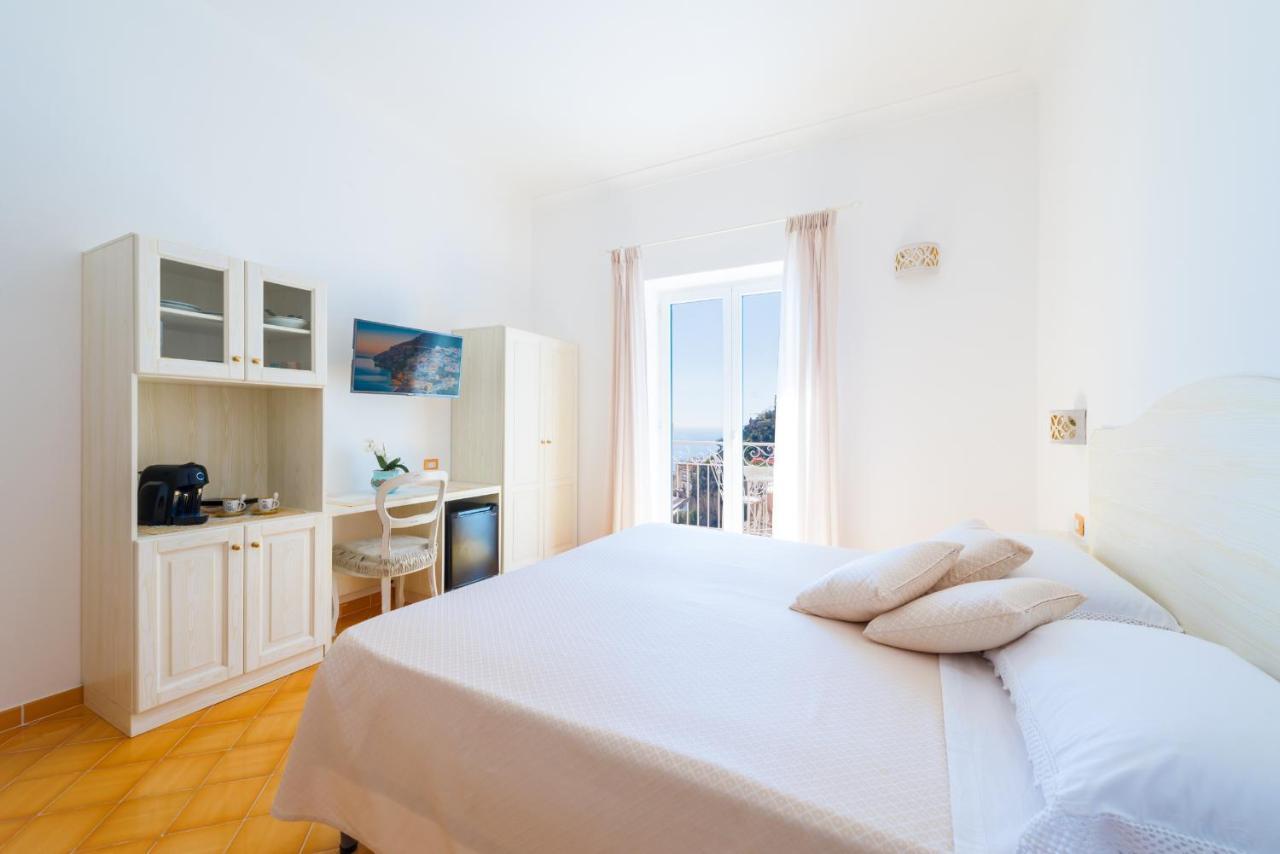 ホテル Casa Pietro ポジターノ エクステリア 写真