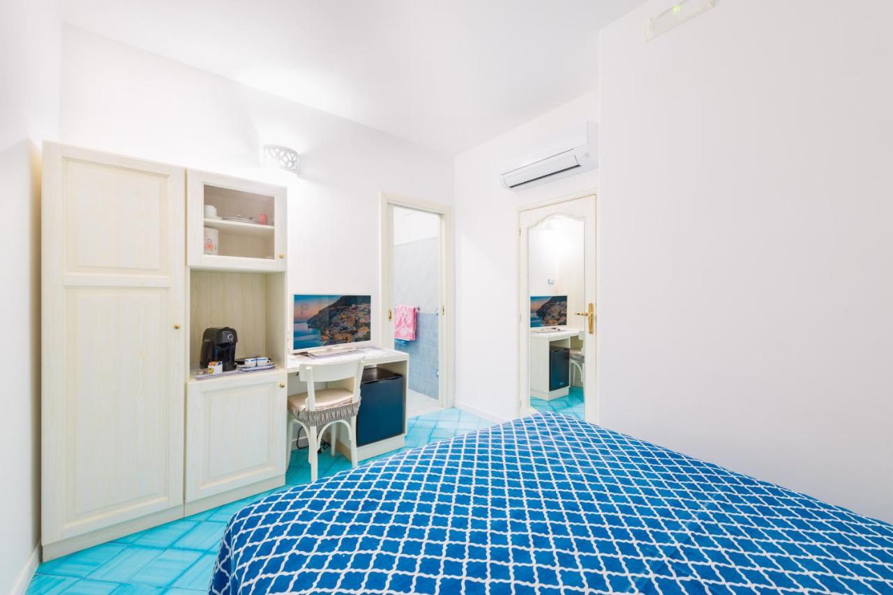 ホテル Casa Pietro ポジターノ エクステリア 写真